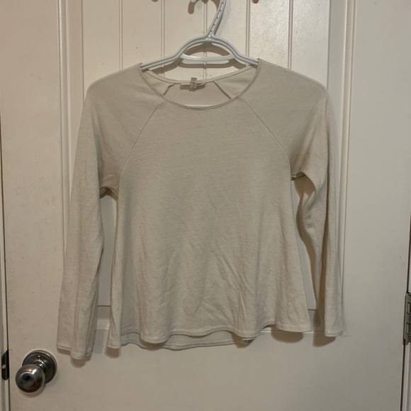 Sweater - Picture 1 of 2